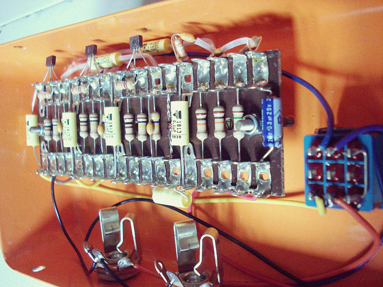 Faustone Fuzz Unit internals